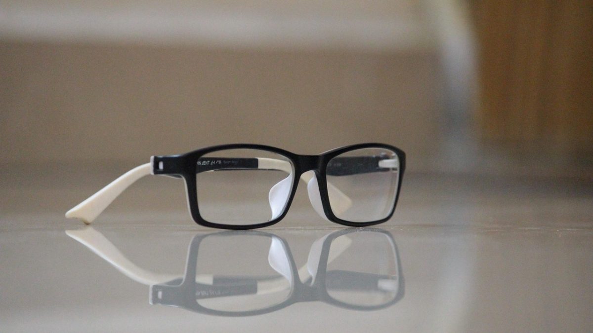 Snap lanza Specs: gafas AR para el consumidor a 2.195 dólares