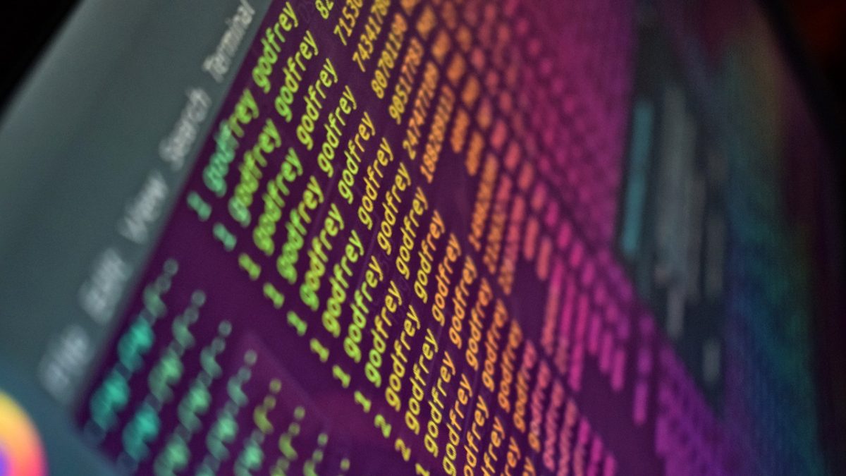 Moonshot AI lanza Kimi Code CLI y Kimi Work: dos agentes de IA para terminal y escritorio