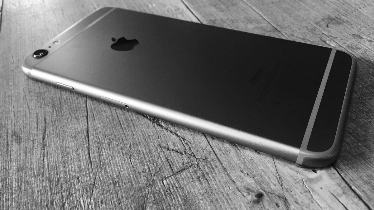 iOS 27 Beta revela los secretos del iPhone plegable: ‘foldState’ y ‘angleDegrees’ aparecen en el código