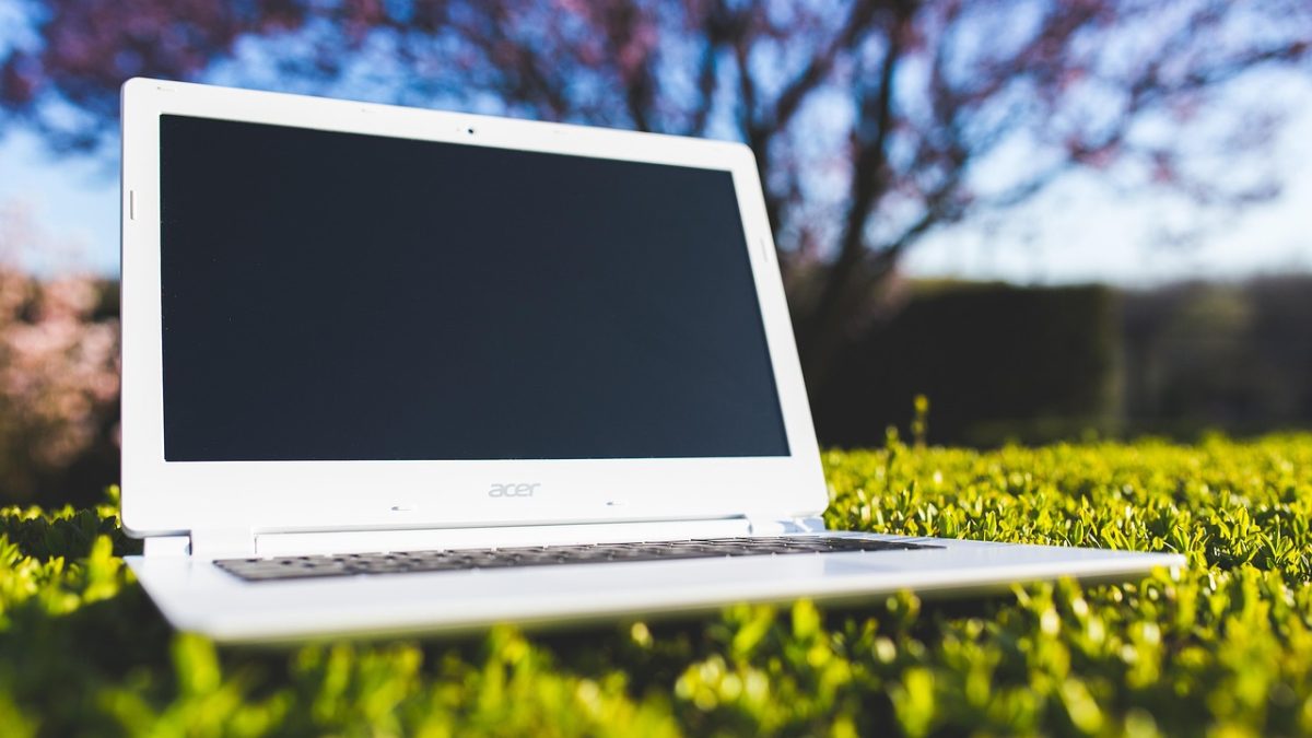 ¿El golpe definitivo a los portátiles baratos? Llega el Snapdragon C con un objetivo claro: rivalizar con el MacBook Neo