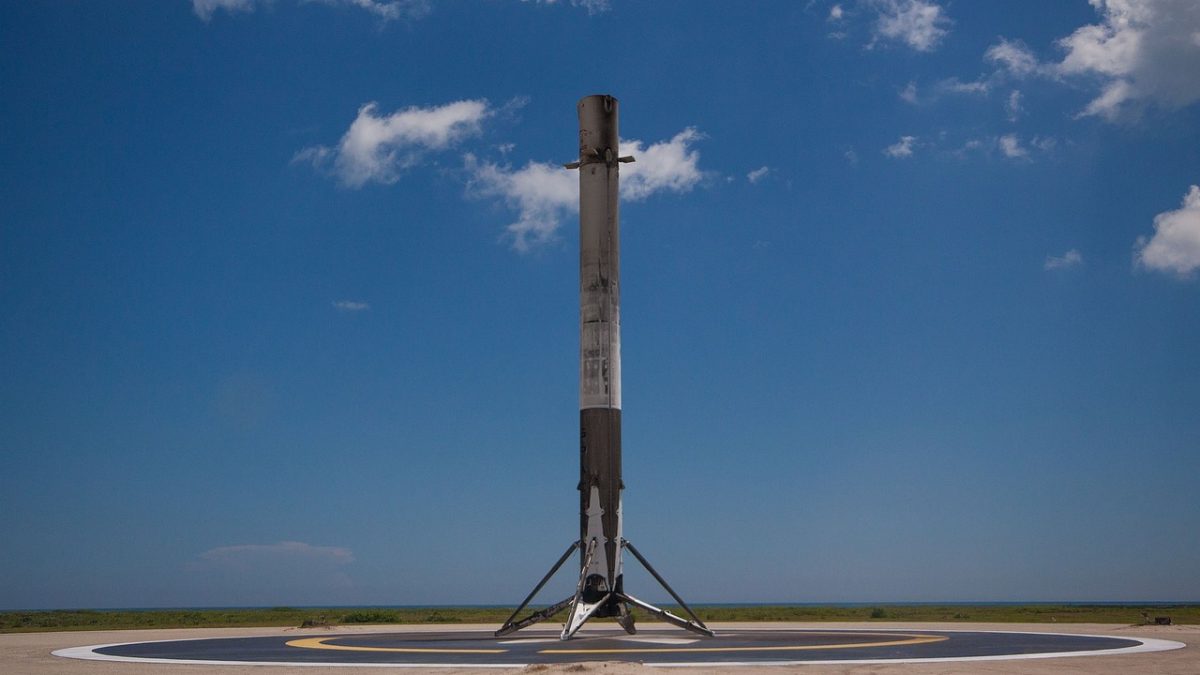 Spacex, ¿el próximo fabricante de teléfonos con IA? Musk lo niega, pero el rumor crece