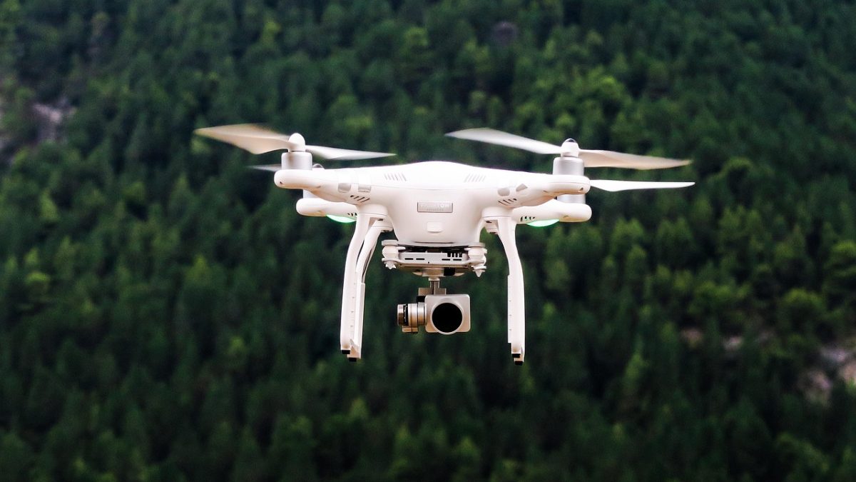 20 cambios al mes: el secreto manual de los drones ucranianos que fascina a la OTAN