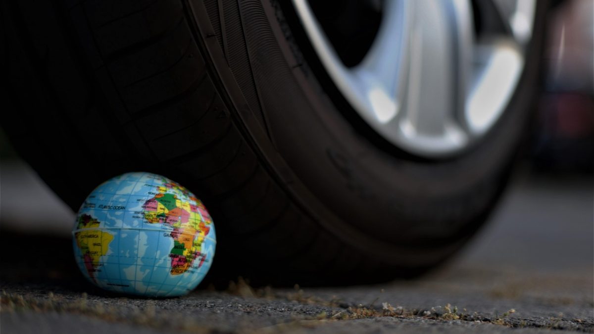 EE.UU. al límite: fabricantes exigen al Congreso una prohibición total de los coches chinos